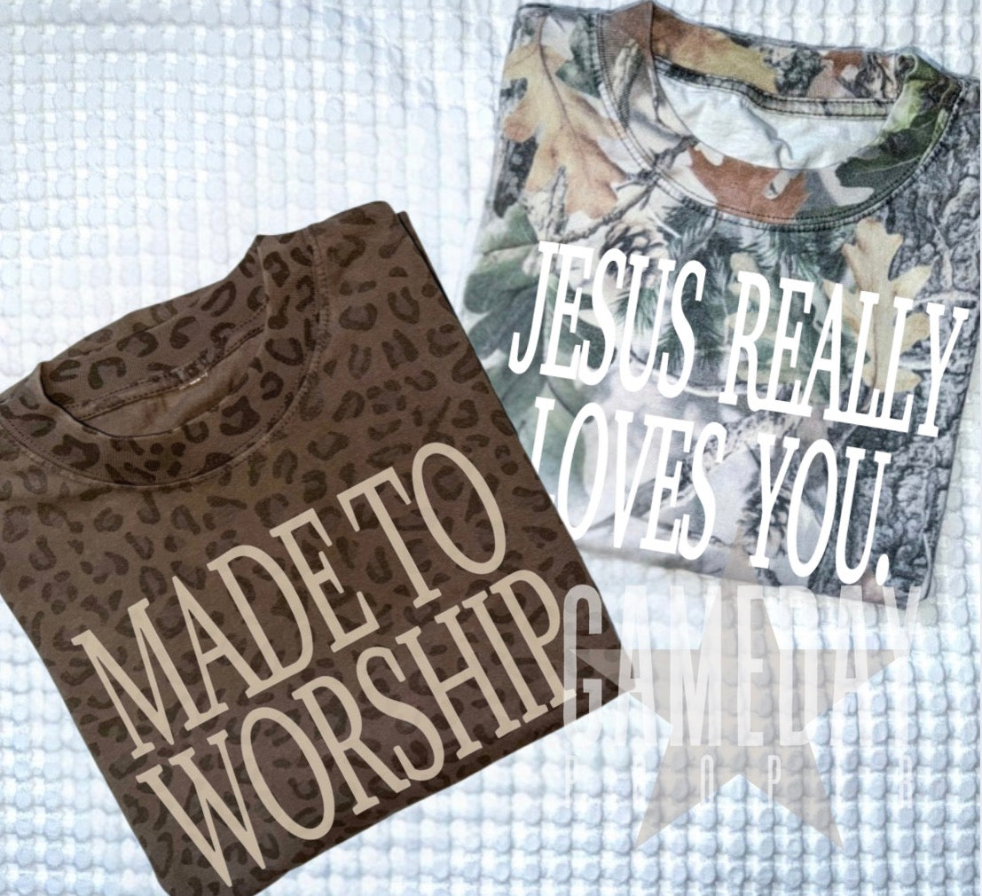Camo / Leo 🎀Jesus Tee🎀